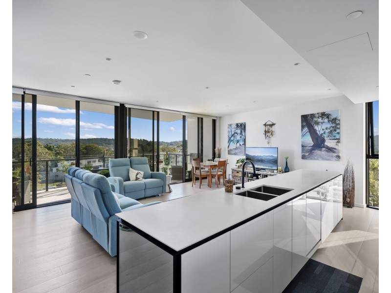 2509/1328 Gold Coast Highway, Palm Beach QLD 4221