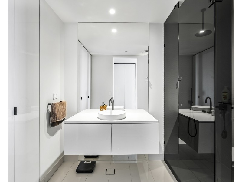 2509/1328 Gold Coast Highway, Palm Beach QLD 4221