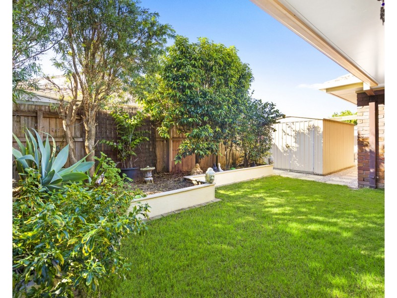 66 Bergamont Street, Elanora QLD 4221