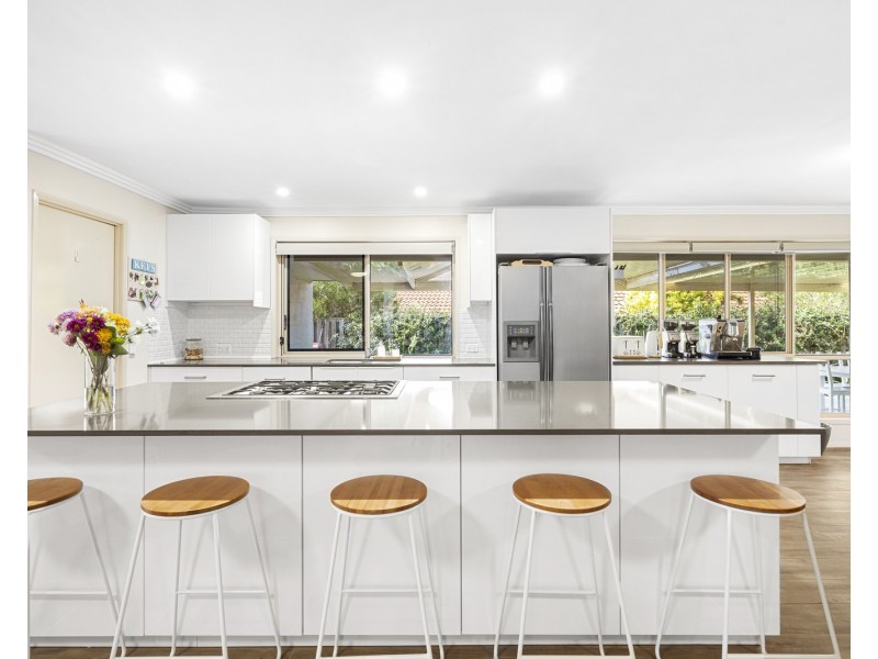 14 Humberside Close, Mudgeeraba QLD 4213