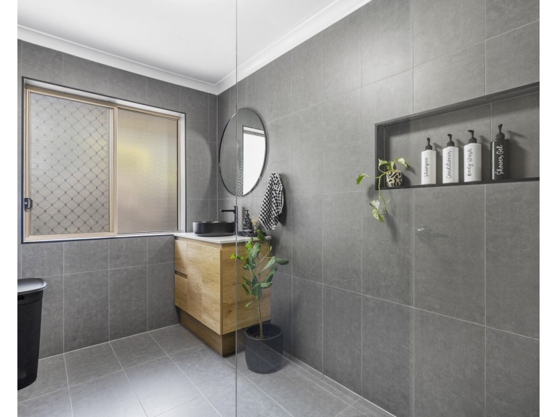 14 Humberside Close, Mudgeeraba QLD 4213