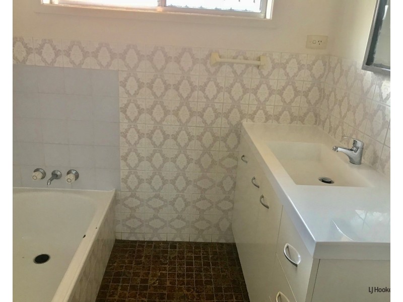 25 Aruma Avenue, Burleigh Heads QLD 4220