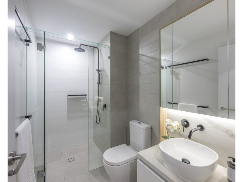 405/10 Third Avenue, Palm Beach QLD 4221