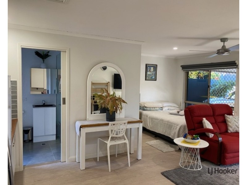 67 Killarney Avenue, Robina QLD 4226