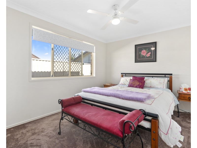 34 Stanford Avenue, Varsity Lakes QLD 4227