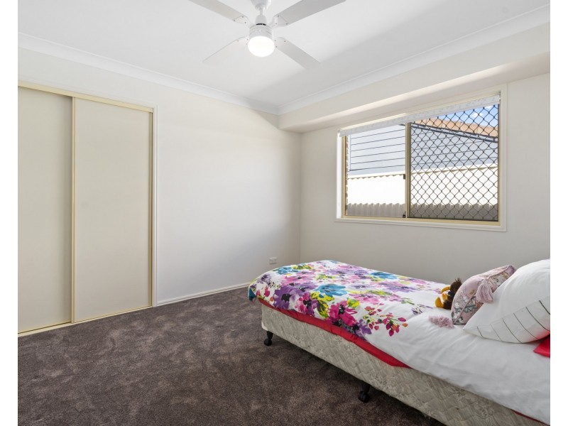 34 Stanford Avenue, Varsity Lakes QLD 4227
