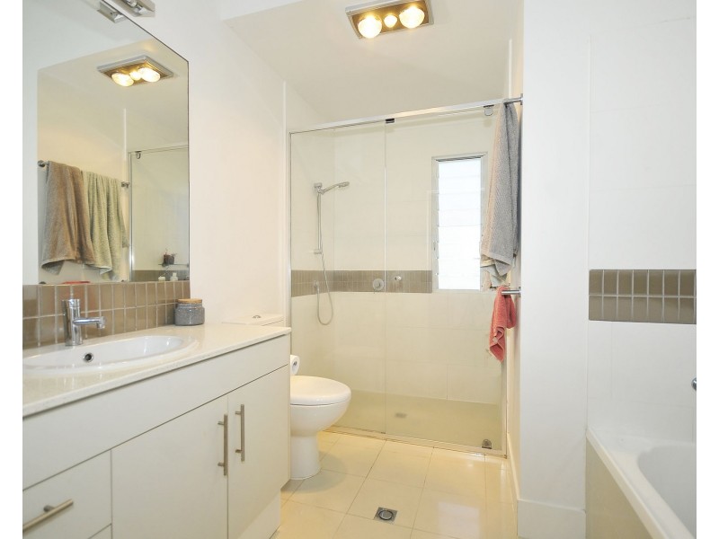 5/4 Border Drive North, Currumbin Waters QLD 4223