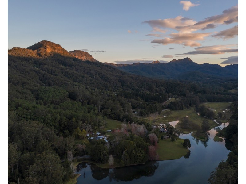79 Dalton Road, Tallebudgera Valley QLD 4228