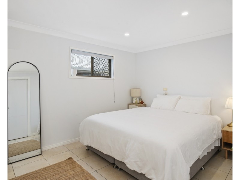 314 Rio Vista Boulevard, Mermaid Waters QLD 4218