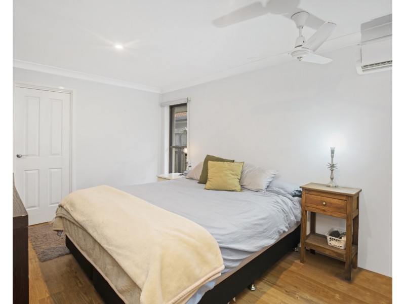 314 Rio Vista Boulevard, Mermaid Waters QLD 4218