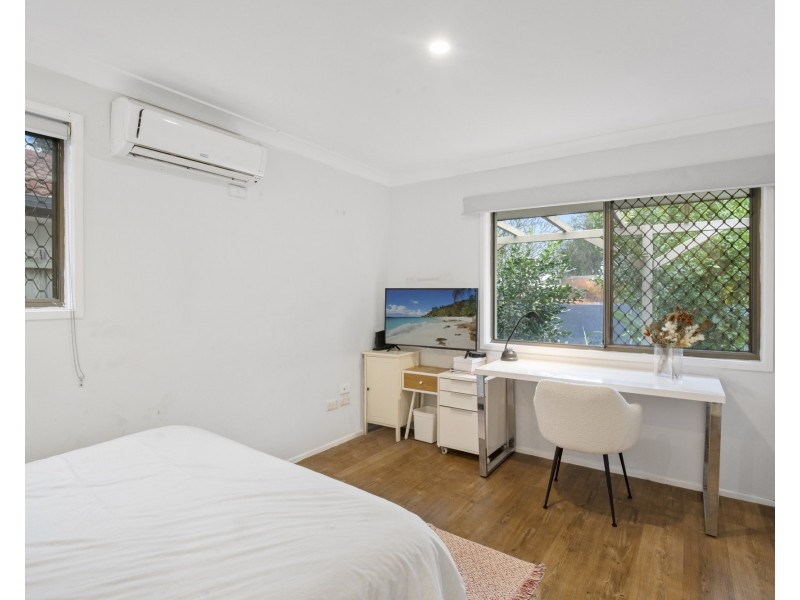 314 Rio Vista Boulevard, Mermaid Waters QLD 4218