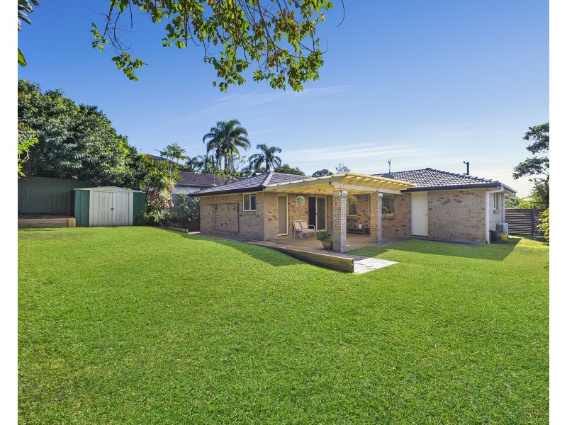 8 Jondique Avenue, Merrimac QLD 4226
