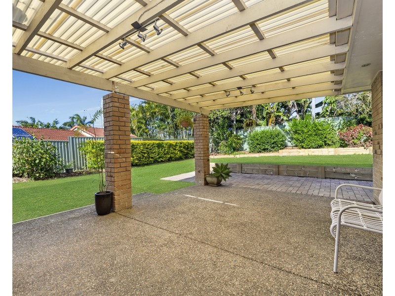 8 Jondique Avenue, Merrimac QLD 4226