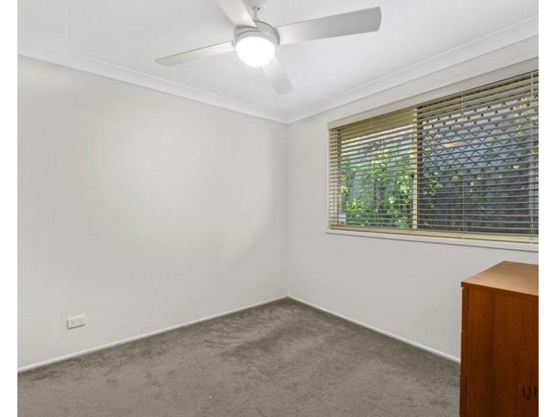 8 Jondique Avenue, Merrimac QLD 4226