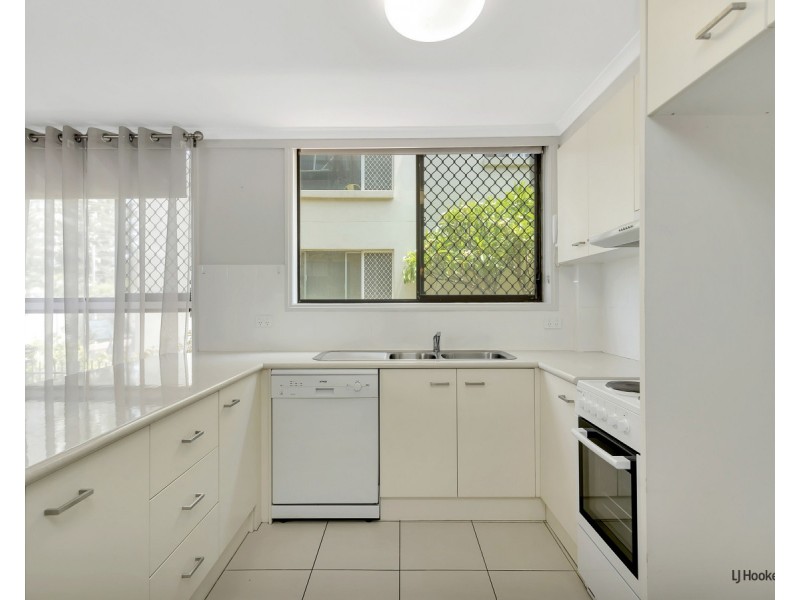 1/53 Old Burleigh Road, Surfers Paradise QLD 4217