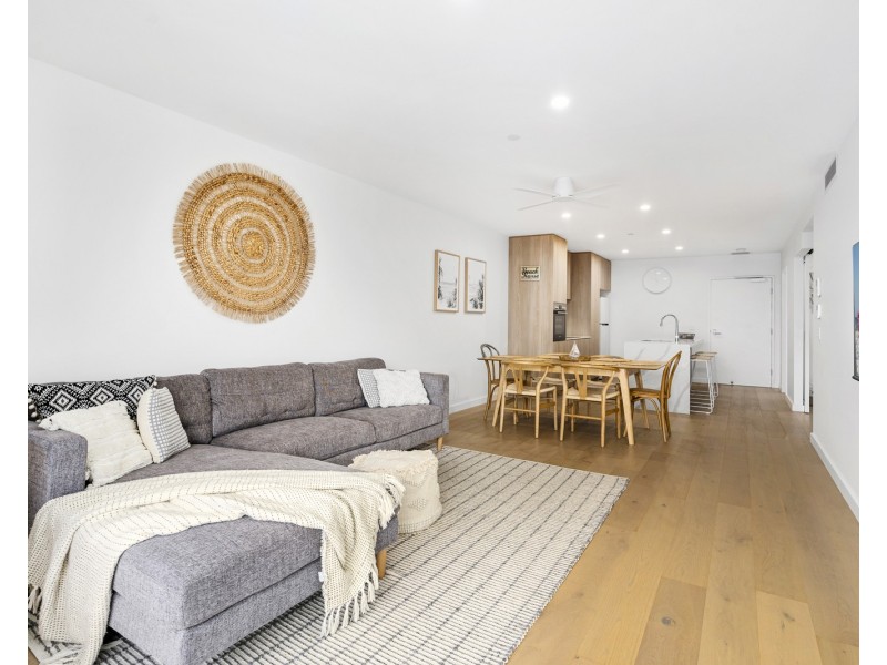 202/16 Seventh Avenue, Palm Beach QLD 4221