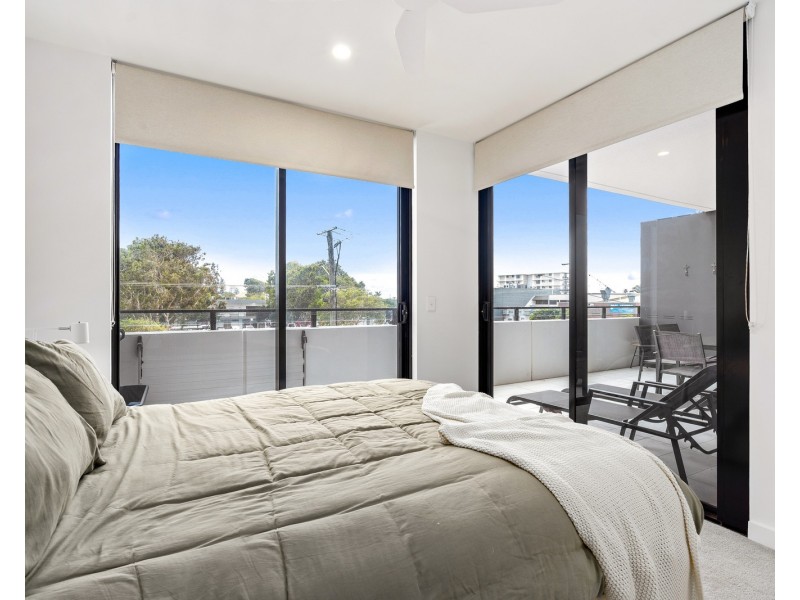 202/16 Seventh Avenue, Palm Beach QLD 4221