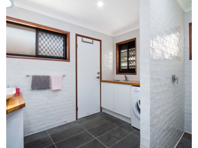 2/22 Nineteenth Avenue, Palm Beach QLD 4221