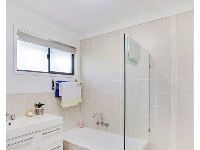 26 Treeview Drive, Burleigh Waters QLD 4220