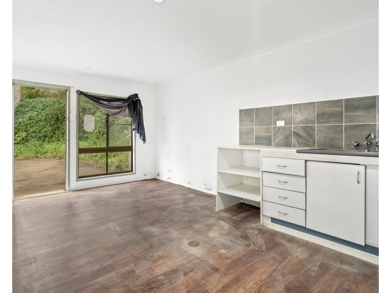 27 Currant Street, Elanora QLD 4221