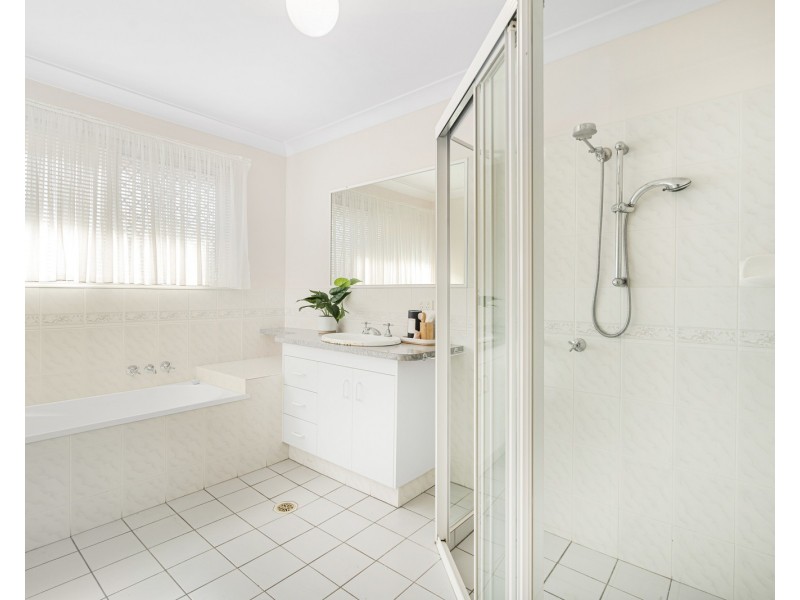 38 Wilkinson Crescent, Currumbin Waters QLD 4223