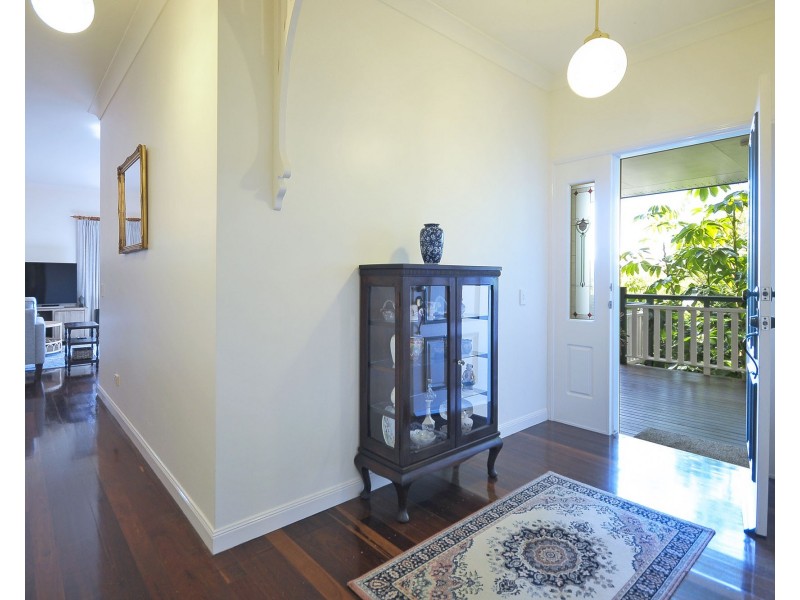 2/11 Snape Court, Currumbin Waters QLD 4223