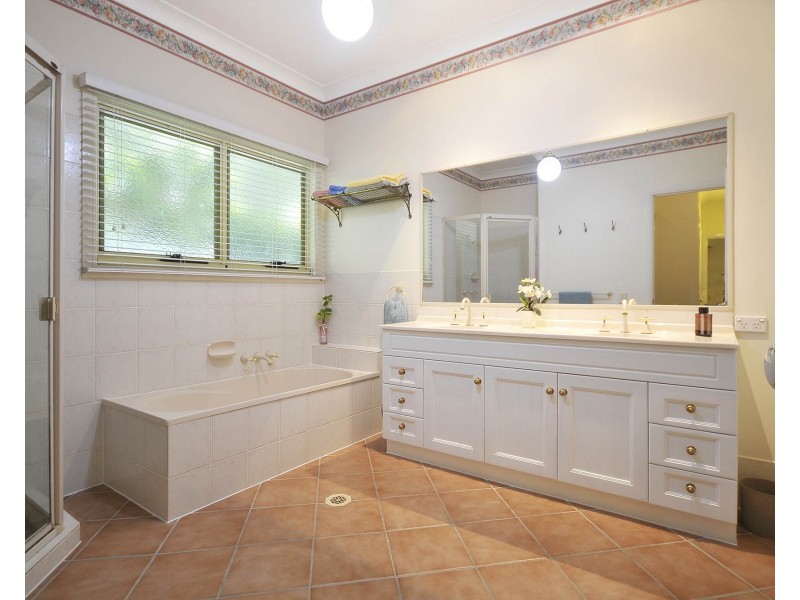 2/11 Snape Court, Currumbin Waters QLD 4223