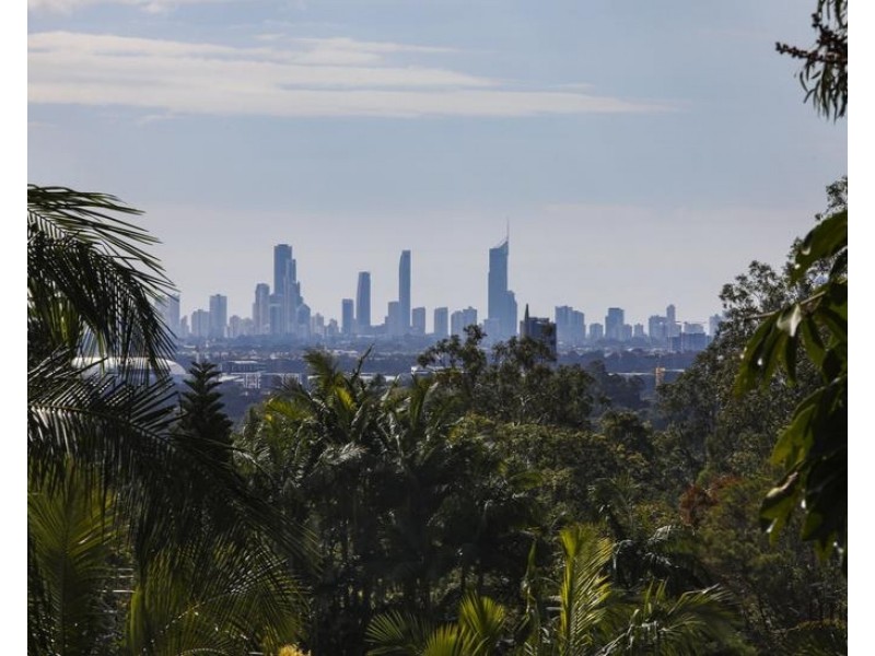 31 Baraka Court, Mudgeeraba QLD 4213
