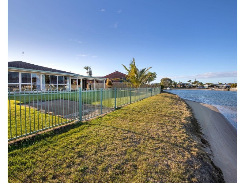 150 Tahiti Avenue, Palm Beach QLD 4221