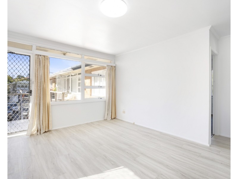 6/11 Lord Street, Coolangatta QLD 4225