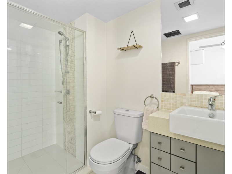 1309/10 Fifth Avenue, Palm Beach QLD 4221