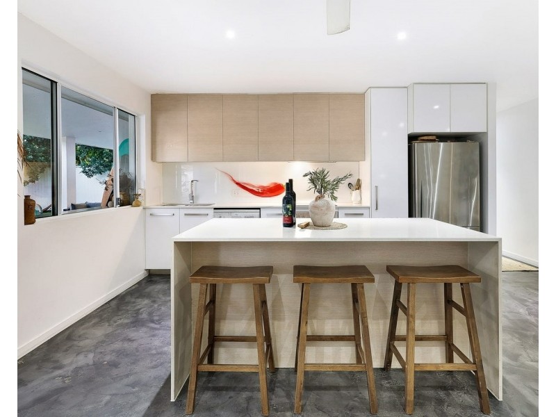 30 Japonica Drive, Palm Beach QLD 4221
