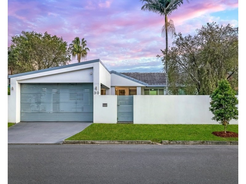 30 Japonica Drive, Palm Beach QLD 4221