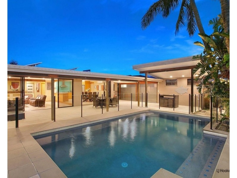54 Parnki Parade, Palm Beach QLD 4221