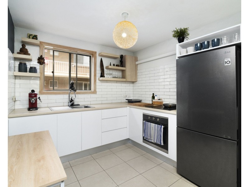 3/26A Eden Avenue, Coolangatta QLD 4225