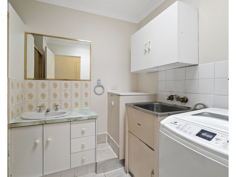 3/56 Sarawak Avenue, Palm Beach QLD 4221