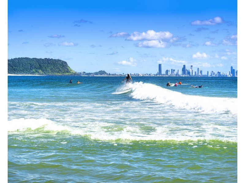 9/828 Pacific Parade, Currumbin QLD 4223