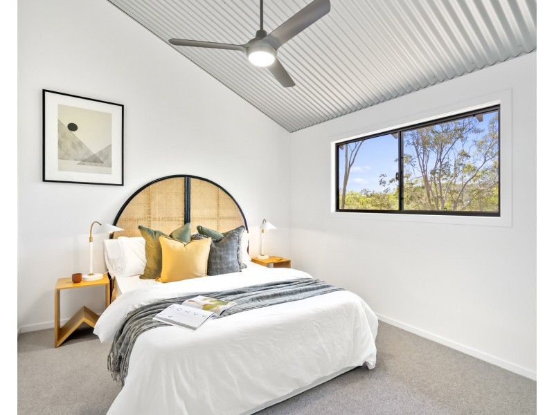 1 Canopy Drive, Bonogin QLD 4213