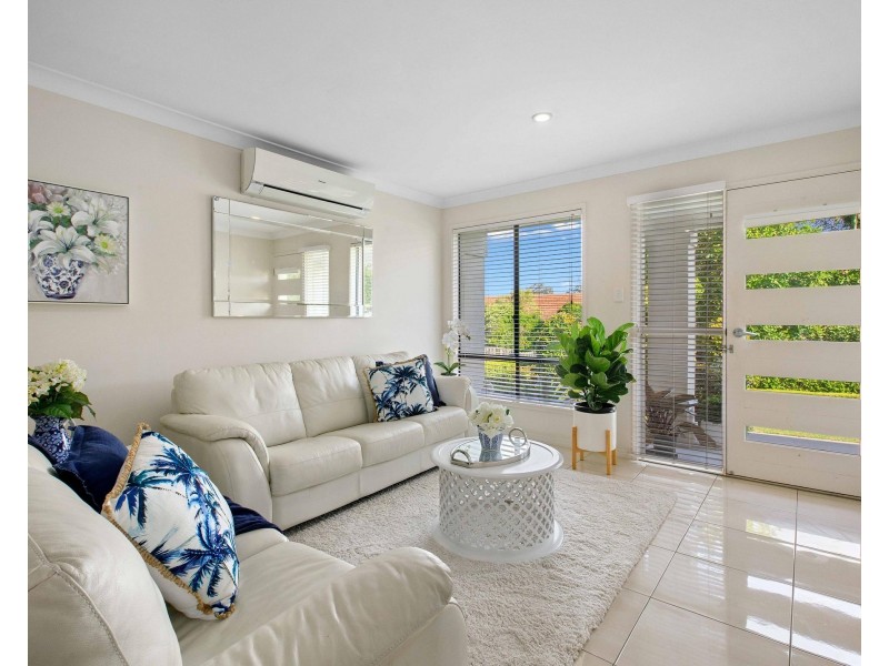 10 Fulton Street, Wishart QLD 4122