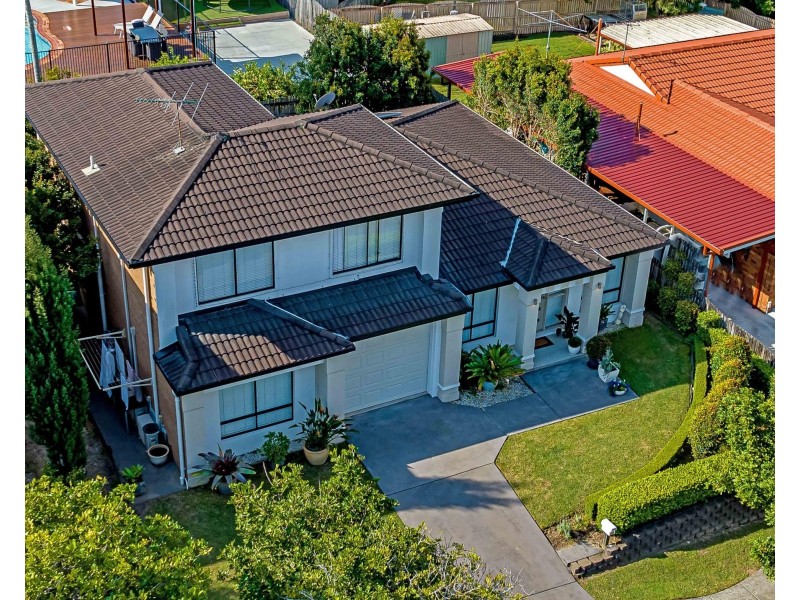 10 Fulton Street, Wishart QLD 4122