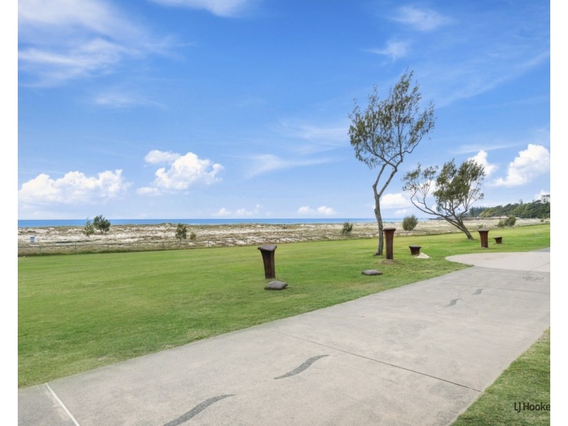 701/6 Coyne Street, Coolangatta QLD 4225