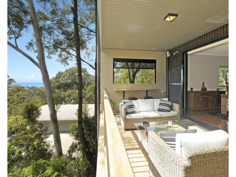 7 Sanctuary Crest Drive, Currumbin QLD 4223