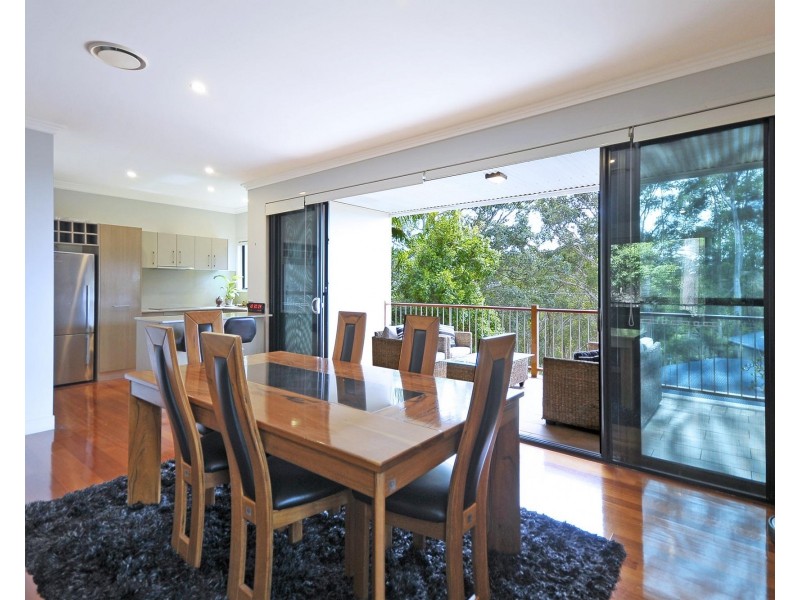 7 Sanctuary Crest Drive, Currumbin QLD 4223