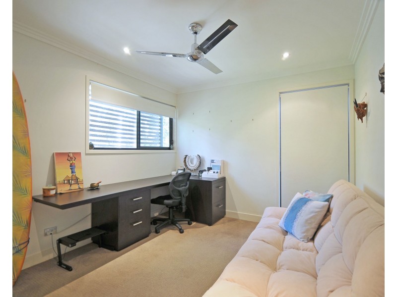 7 Sanctuary Crest Drive, Currumbin QLD 4223
