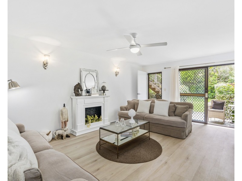 3/5 Lind Avenue, Palm Beach QLD 4221