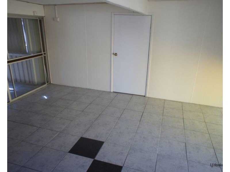27 Twelfth Avenue, Palm Beach QLD 4221