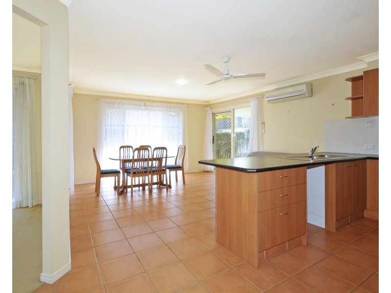 10 Tarrabool Drive, Elanora QLD 4221