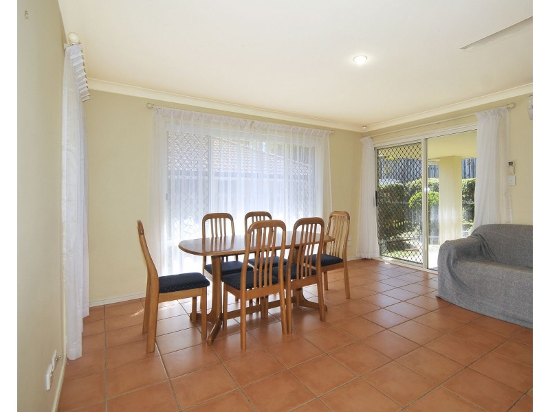 10 Tarrabool Drive, Elanora QLD 4221