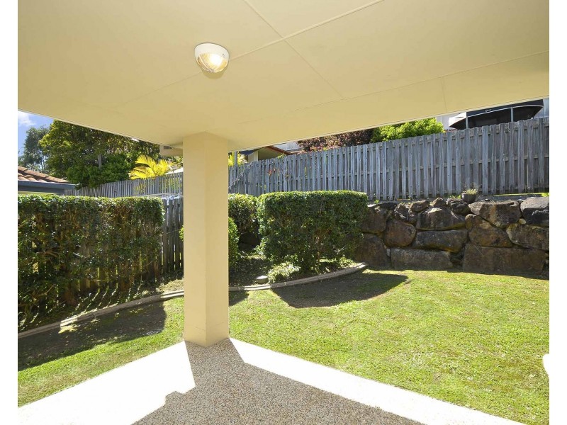 10 Tarrabool Drive, Elanora QLD 4221