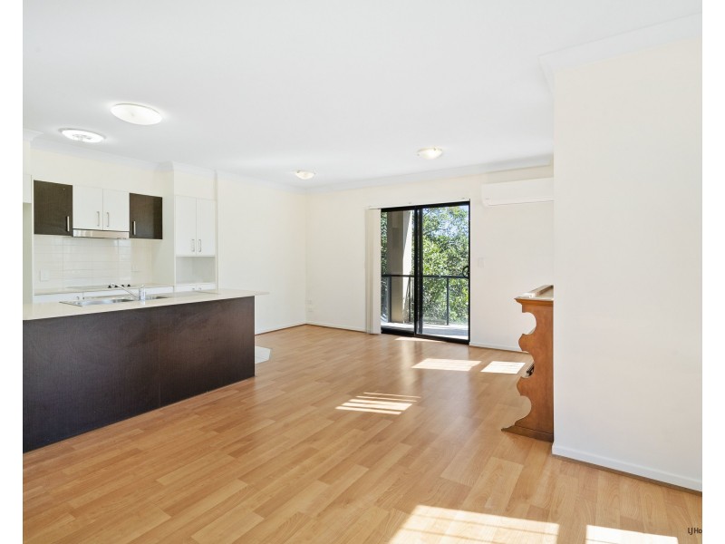 7/111 Golden Four Drive, Bilinga QLD 4225